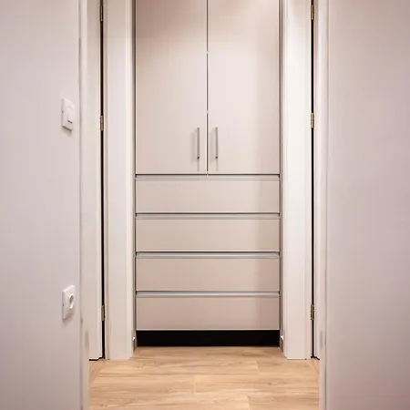Latour Inspired By Elegance וילה