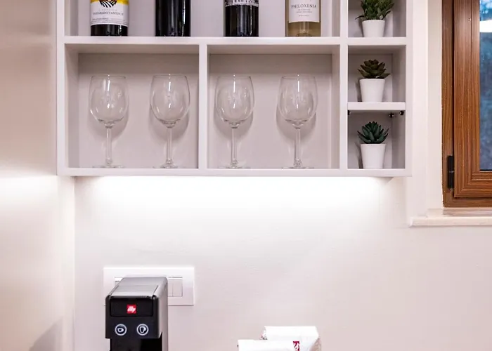 Latour Inspired By Elegance * Кос