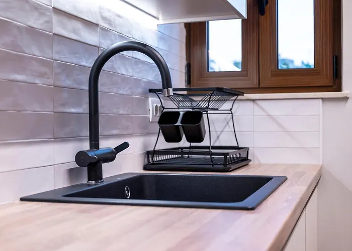 Latour Inspired By Elegance