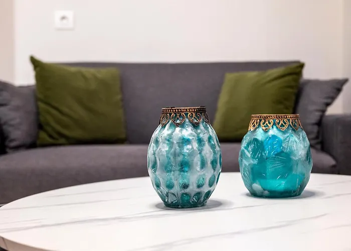 Latour Inspired By Elegance Кос