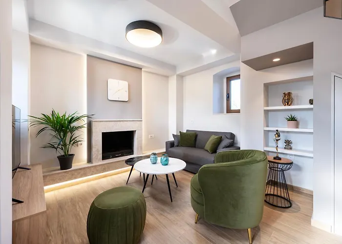 Latour Inspired By Elegance Вілла *