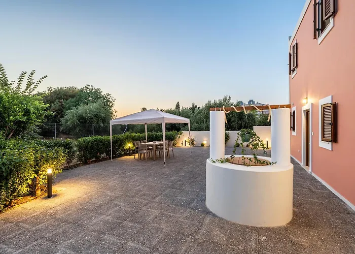 Latour Inspired By Elegance Вілла